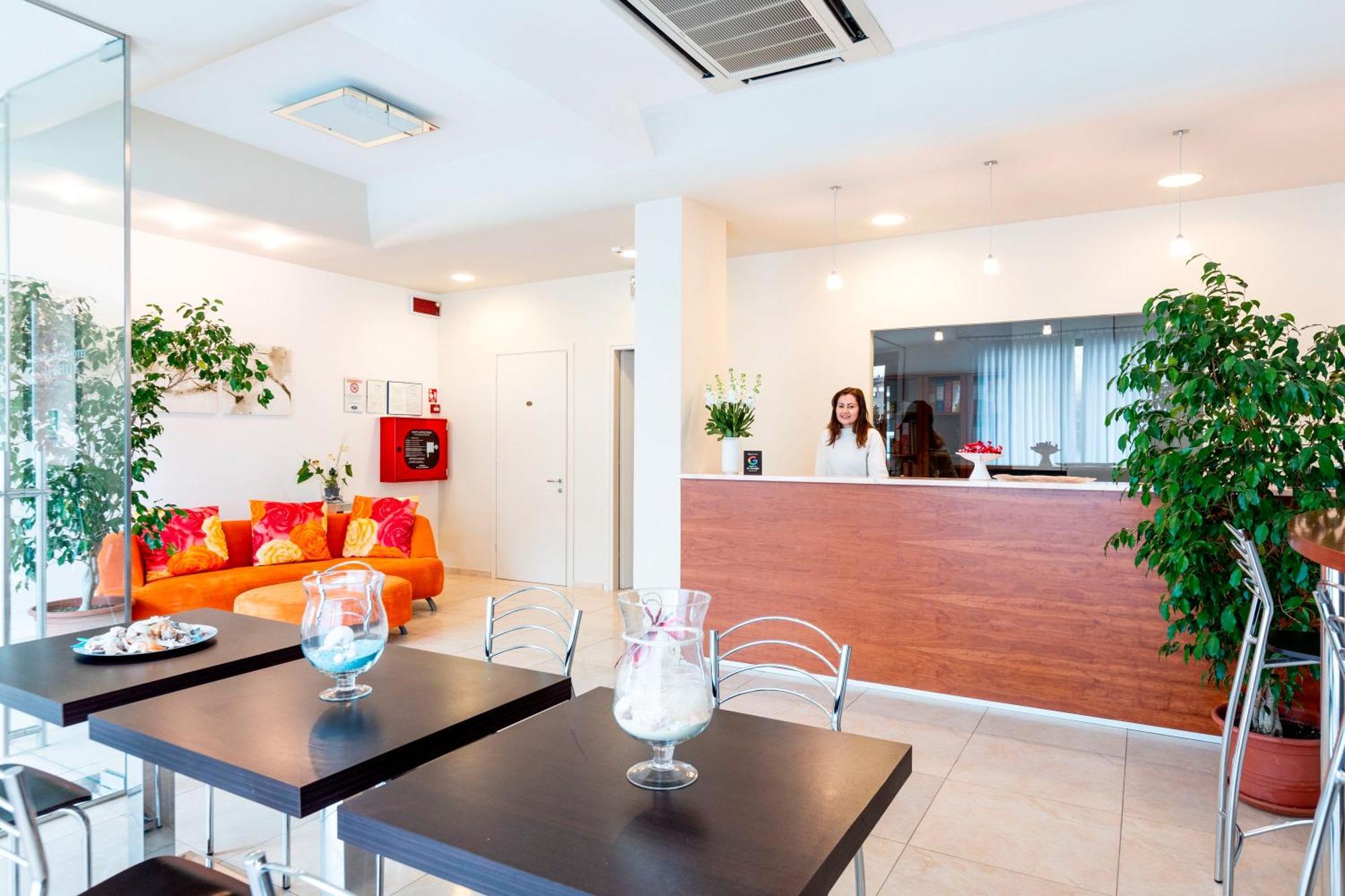 Residence Hotel Le Stelle Rimini Bagian luar foto